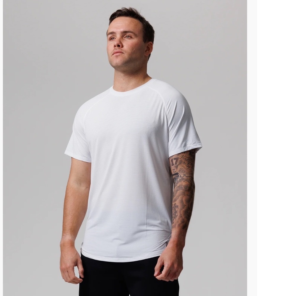 Ghostfit Athletic Series Mens White Microstripe Training Shirt Size M Raglan‎